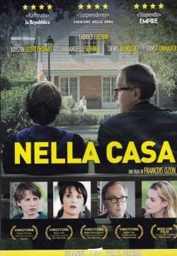 Nella casa